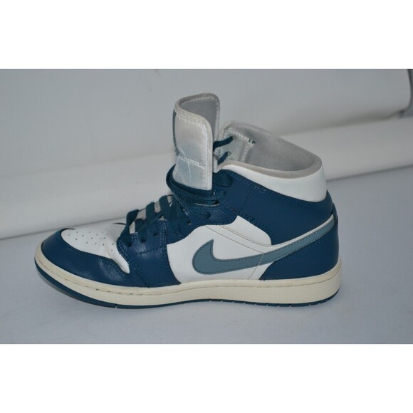 Air Jordan 1 Mid Women's Shoes Size 8.5 WMN Sky J French Blue BQ6472-414 Sneaker - Picture 8 of 12